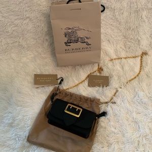 NWT 💥 Burberry Cross Body Purse Black Gold